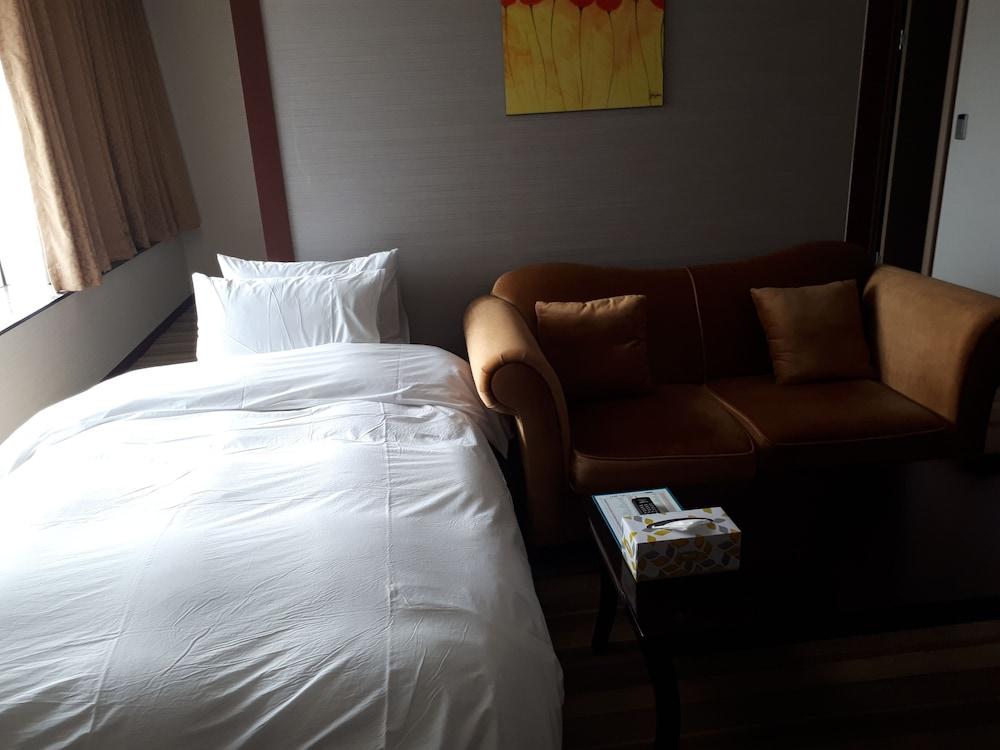 Philos Hotel Πόχανγκ Εξωτερικό φωτογραφία